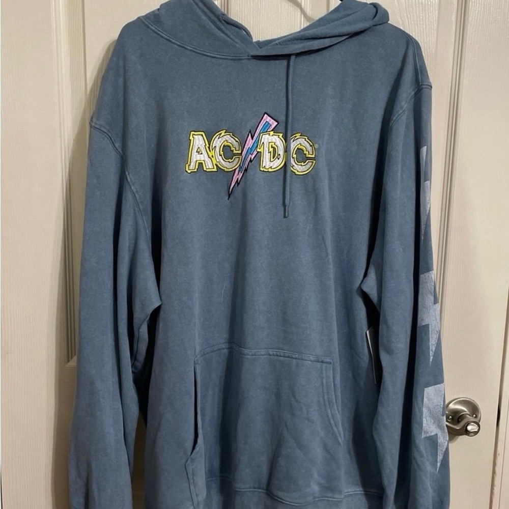 AC/DC Men’s  XL Graphic Hoodie - New , Light Blue